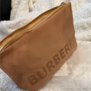 Burberry Black Nylon Zip Top Clutch Purse/Cosmetics Bag w/Inside Pocket BRANDNEW